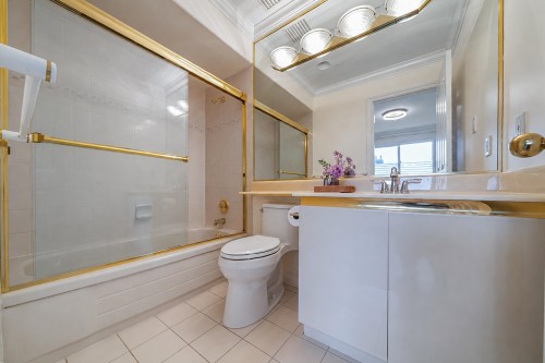 7640 Broadmoor Boulevard, Richmond, BC 