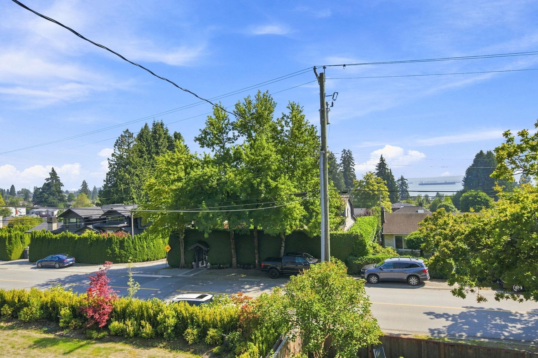 2433 Mathers Avenue, West Vancouver, BC - Outdoor With View