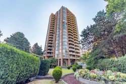 201-4350 Beresford Street Burnaby, BC V5H 4K9
