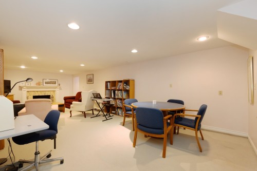 541 Cochrane Avenue, Coquitlam, BC - Indoor Photo Showing Office