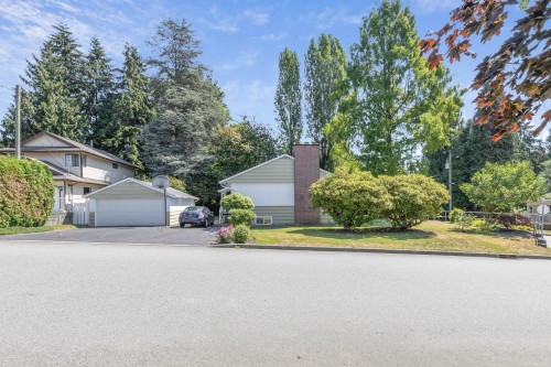 541 Cochrane Avenue, Coquitlam, BC - Outdoor