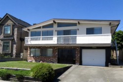 7291 Curtis Street Burnaby, BC V5A 1K1