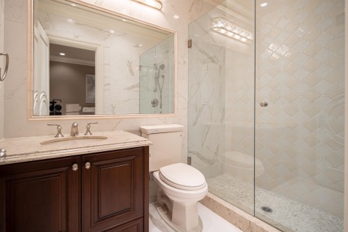 6076 Angus Drive, Vancouver, BC - Indoor Photo Showing Bathroom