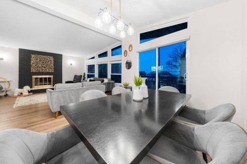 2131 Fraserview Drive, Vancouver, BC - Indoor Photo Showing Dining Room