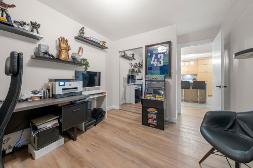 2131 Fraserview Drive, Vancouver, BC - Indoor Photo Showing Office