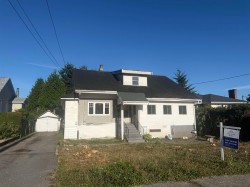 220 Devoy Street New Westminster, BC V3L 4E7