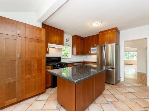 2903 42Nd Avenue W, Vancouver, BC - Indoor Photo Showing Kitchen