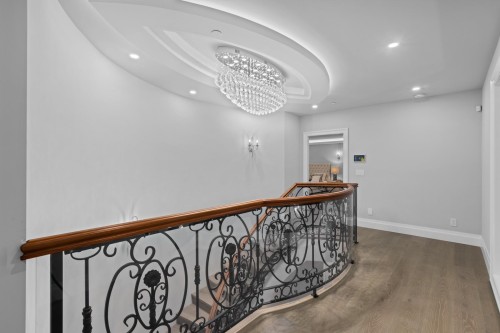 5417 Greentree Road, West Vancouver, BC - Indoor Photo Showing Other Room