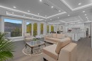 5417 Greentree Road, West Vancouver, BC  - Indoor Photo Showing Living Room 