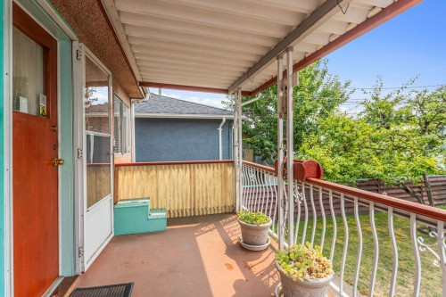 3148 1St Avenue E, Vancouver, BC - Outdoor With Deck Patio Veranda With Exterior