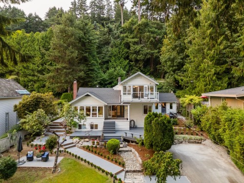 4043 Rose Crescent, West Vancouver, BC - Outdoor With Deck Patio Veranda