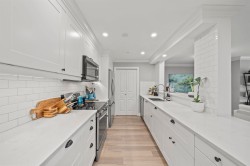 116-4770 52a Street Delta, BC V4K 5B5