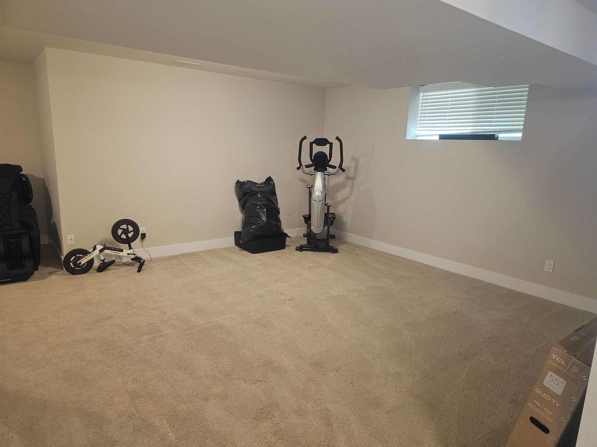 3517 Princeton Avenue, Coquitlam, BC - Indoor