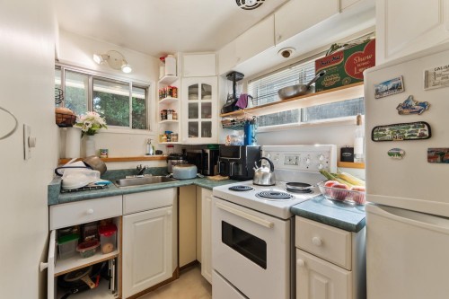 2246 Austin Avenue, Coquitlam, BC 