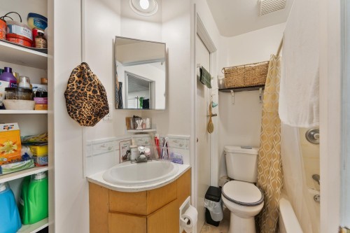2246 Austin Avenue, Coquitlam, BC 