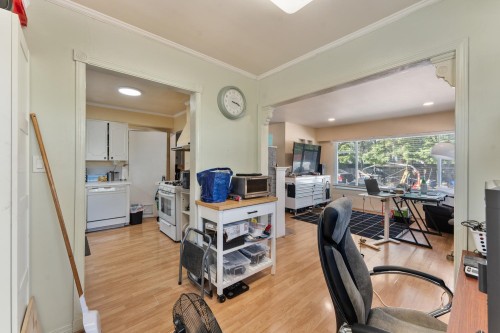 2246 Austin Avenue, Coquitlam, BC 