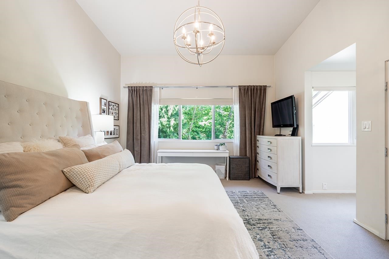 4241 Yuculta Crescent, Vancouver, BC - Indoor Photo Showing Bedroom