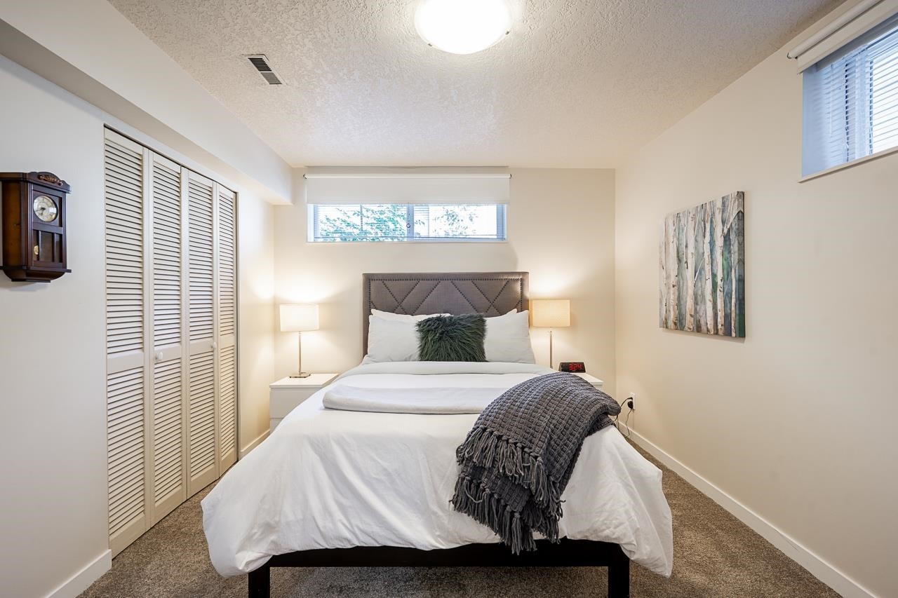 4241 Yuculta Crescent, Vancouver, BC - Indoor Photo Showing Bedroom