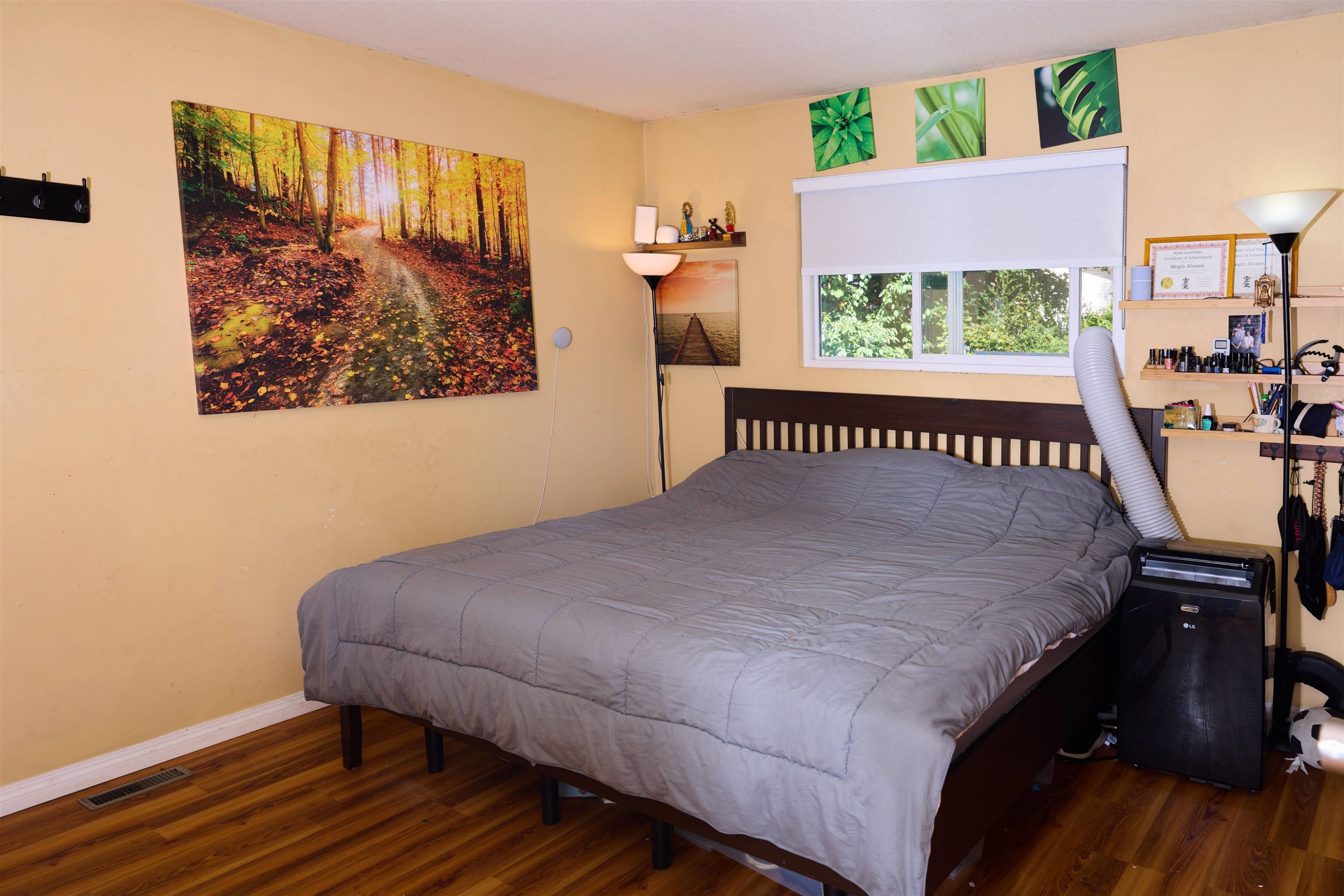 1183 Falcon Drive, Coquitlam, BC - Indoor Photo Showing Bedroom