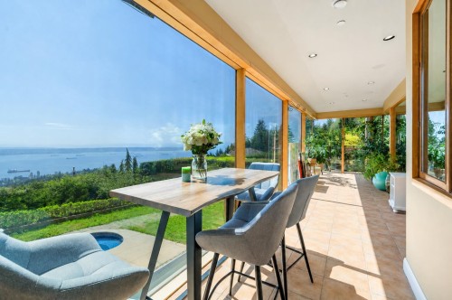 1626 Pinecrest Drive, West Vancouver, BC - Outdoor With Body Of Water With Exterior