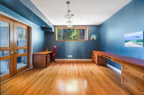1626 Pinecrest Drive, West Vancouver, BC - Indoor Photo Showing Other Room