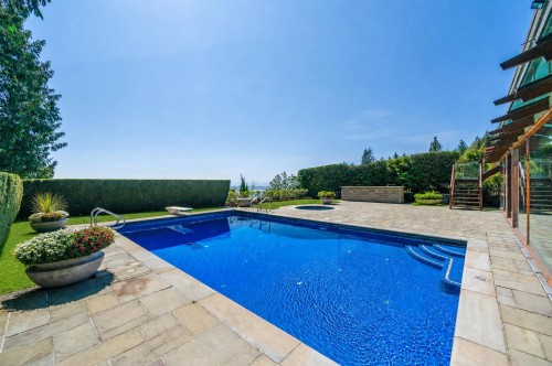 1626 Pinecrest Drive, West Vancouver, BC - Outdoor With In Ground Pool With Backyard