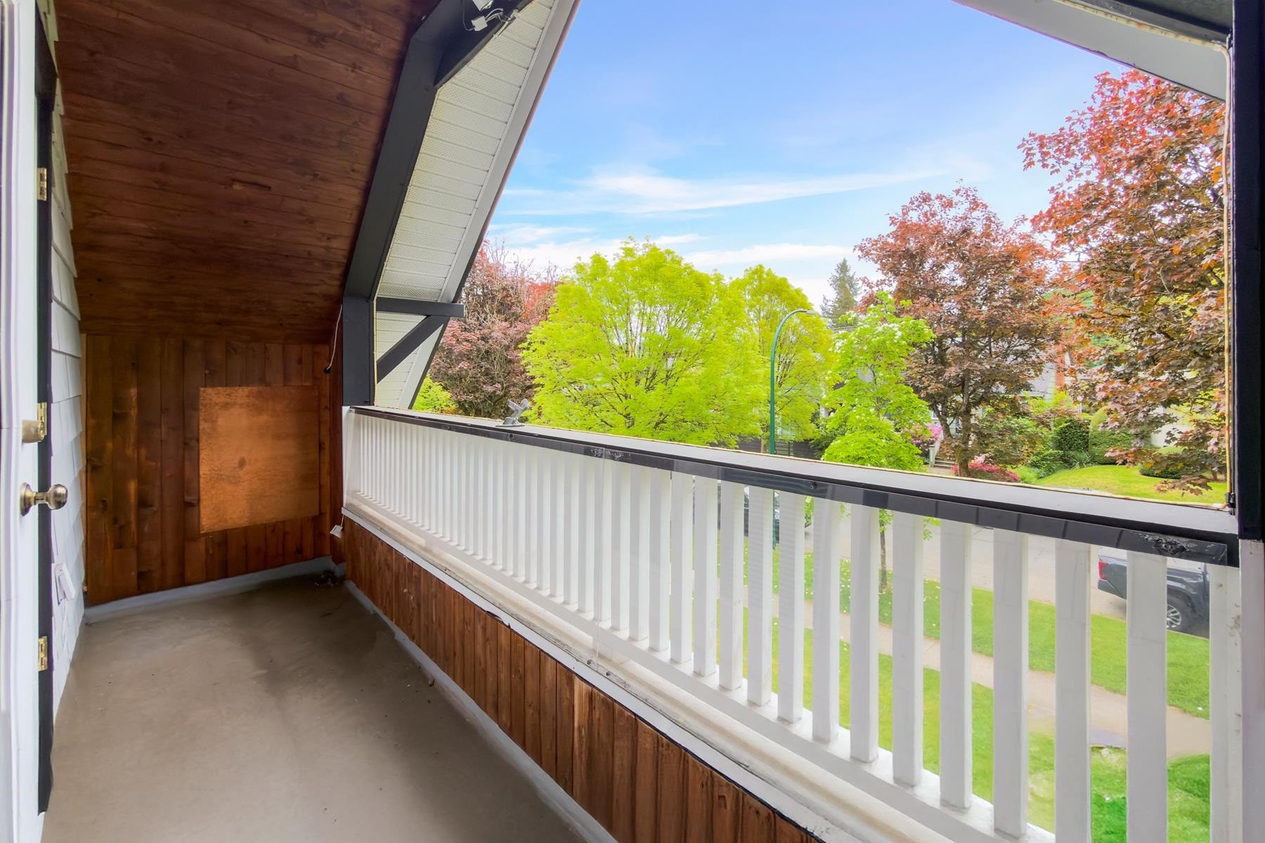 4337 15Th Avenue W, Vancouver, BC - Outdoor With Exterior