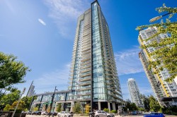 2905-6699 Dunblane Avenue Burnaby, BC V5H 0J8