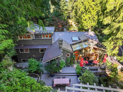 4613 Caulfeild Drive, West Vancouver, BC - Outdoor
