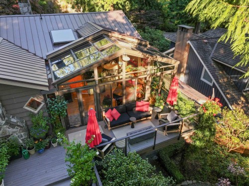 4613 Caulfeild Drive, West Vancouver, BC - Outdoor