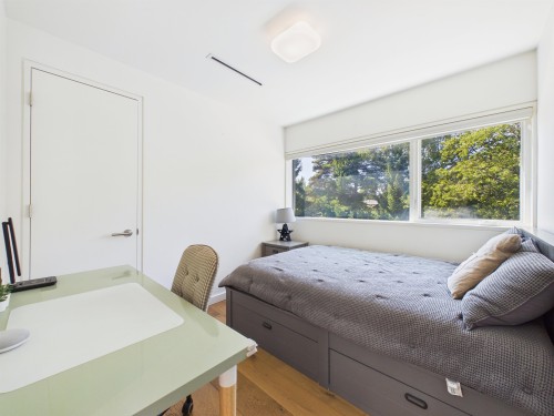 2996 11Th Avenue W, Vancouver, BC - Indoor Photo Showing Bedroom