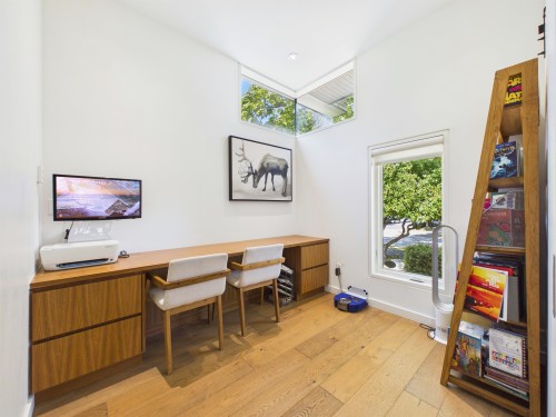 2996 11Th Avenue W, Vancouver, BC - Indoor