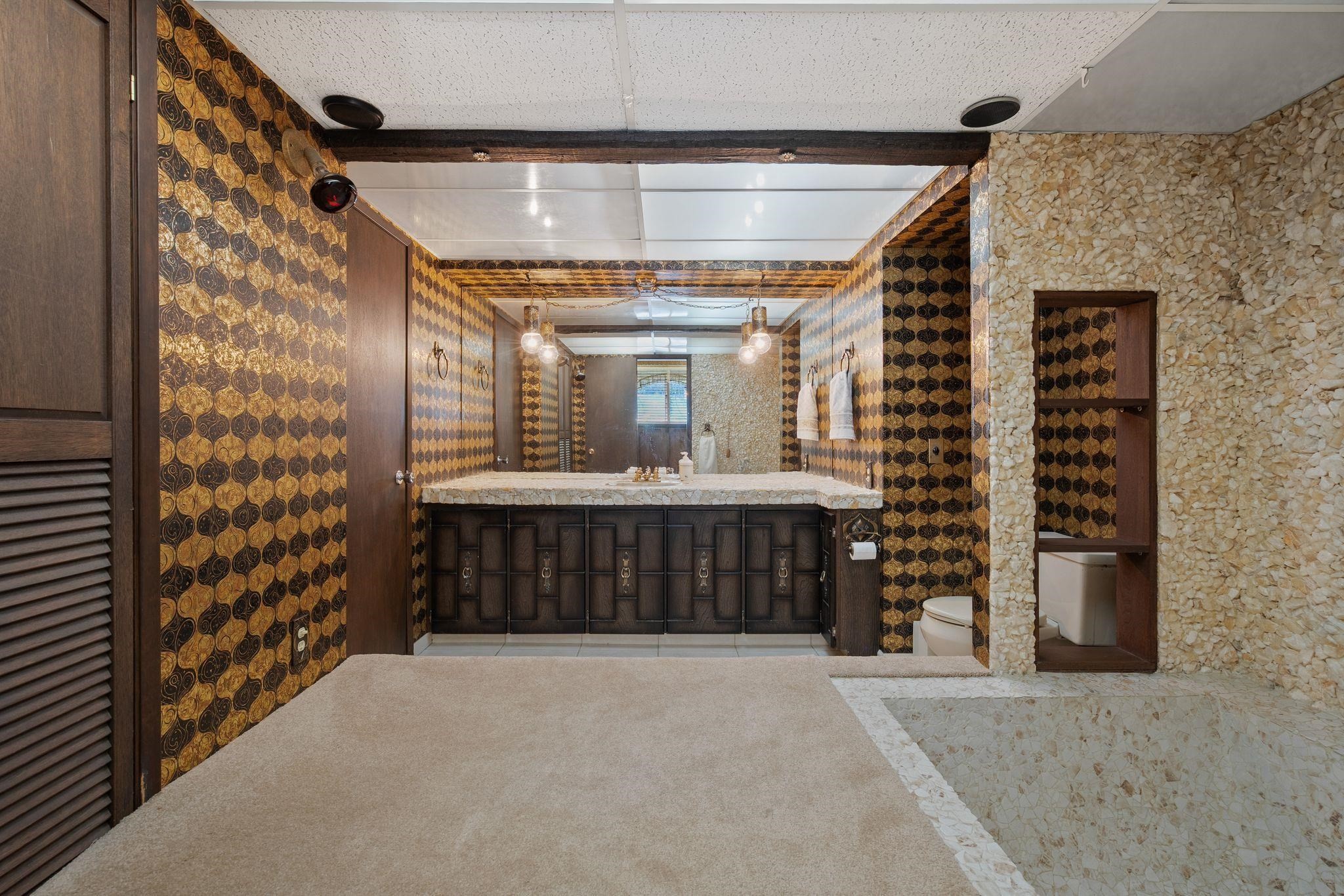 8660 Fairfax Crescent, Richmond, BC - Photo Showing Other Room