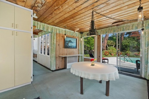 8660 Fairfax Crescent, Richmond, BC -  With Exterior