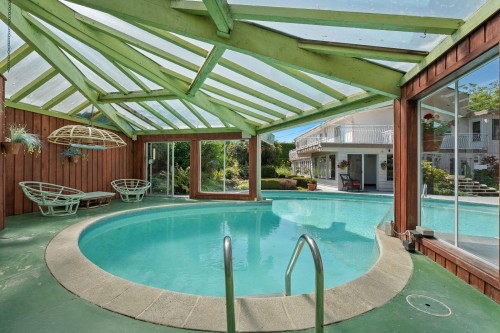 8660 Fairfax Crescent, Richmond, BC -  With In Ground Pool