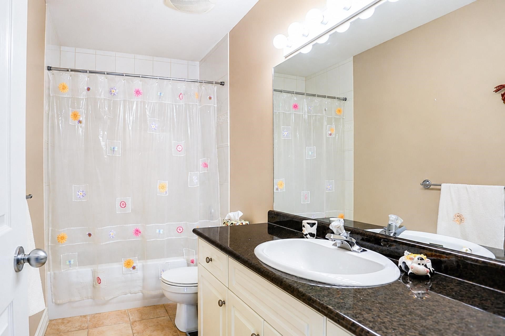 1708 Paddock Drive, Coquitlam, BC - Indoor Photo Showing Bathroom