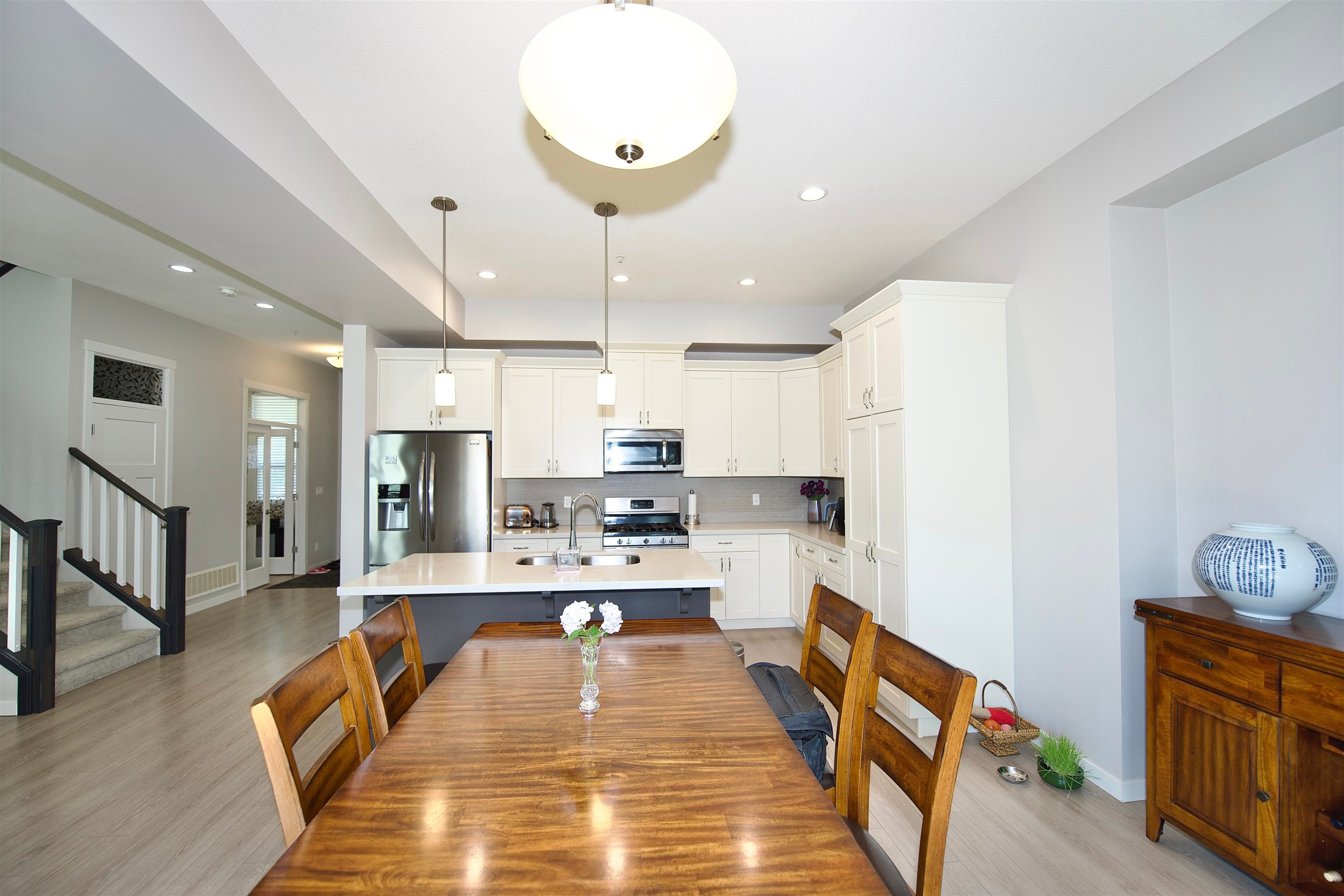 24442 113 Avenue, Maple Ridge, BC - Indoor Photo Showing Dining Room