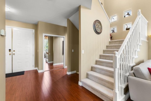 3285 Chartwell Green, Coquitlam, BC - Indoor Photo Showing Other Room