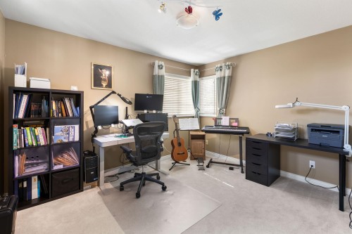 3285 Chartwell Green, Coquitlam, BC - Indoor Photo Showing Office