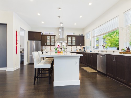 3513 Hadley Wood, Coquitlam, BC - Indoor Photo Showing Kitchen With Upgraded Kitchen