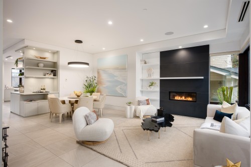 3953 21St Avenue W, Vancouver, BC - Indoor Photo Showing Living Room With Fireplace