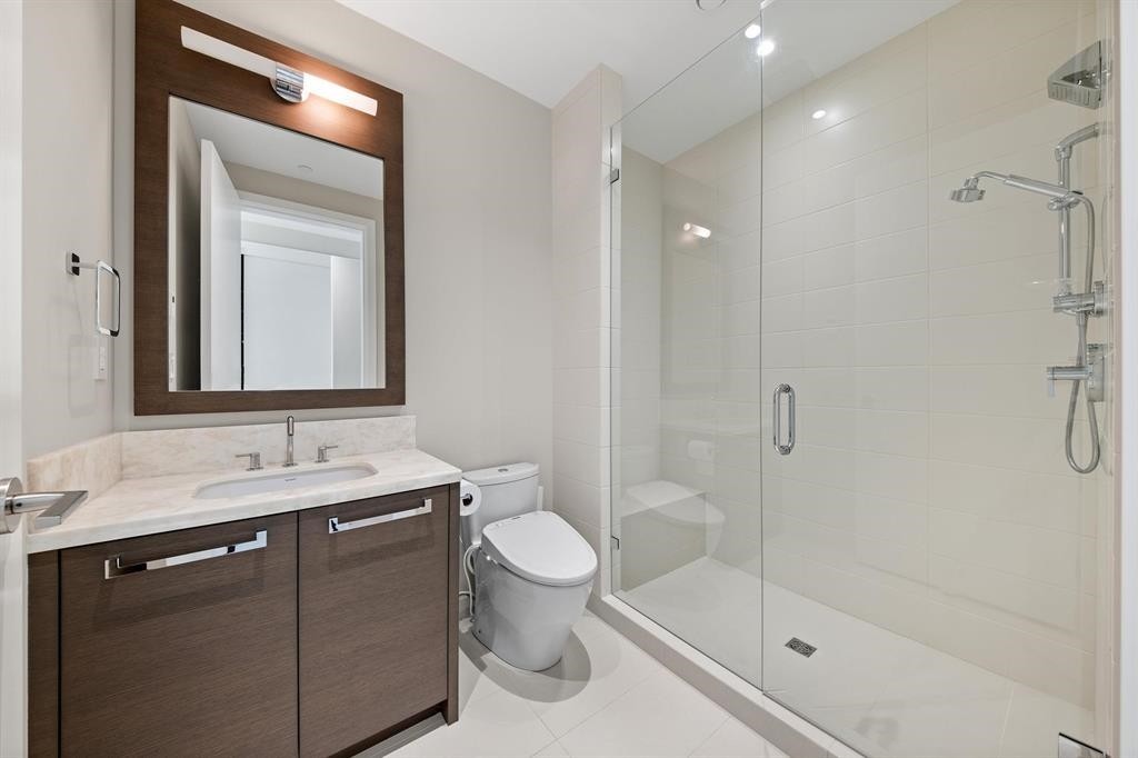 2972 Burfield Place, West Vancouver, BC - Indoor Photo Showing Bathroom