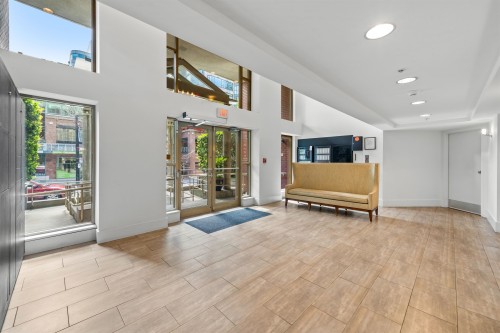 706-867 Hamilton Street, Vancouver, BC - Indoor