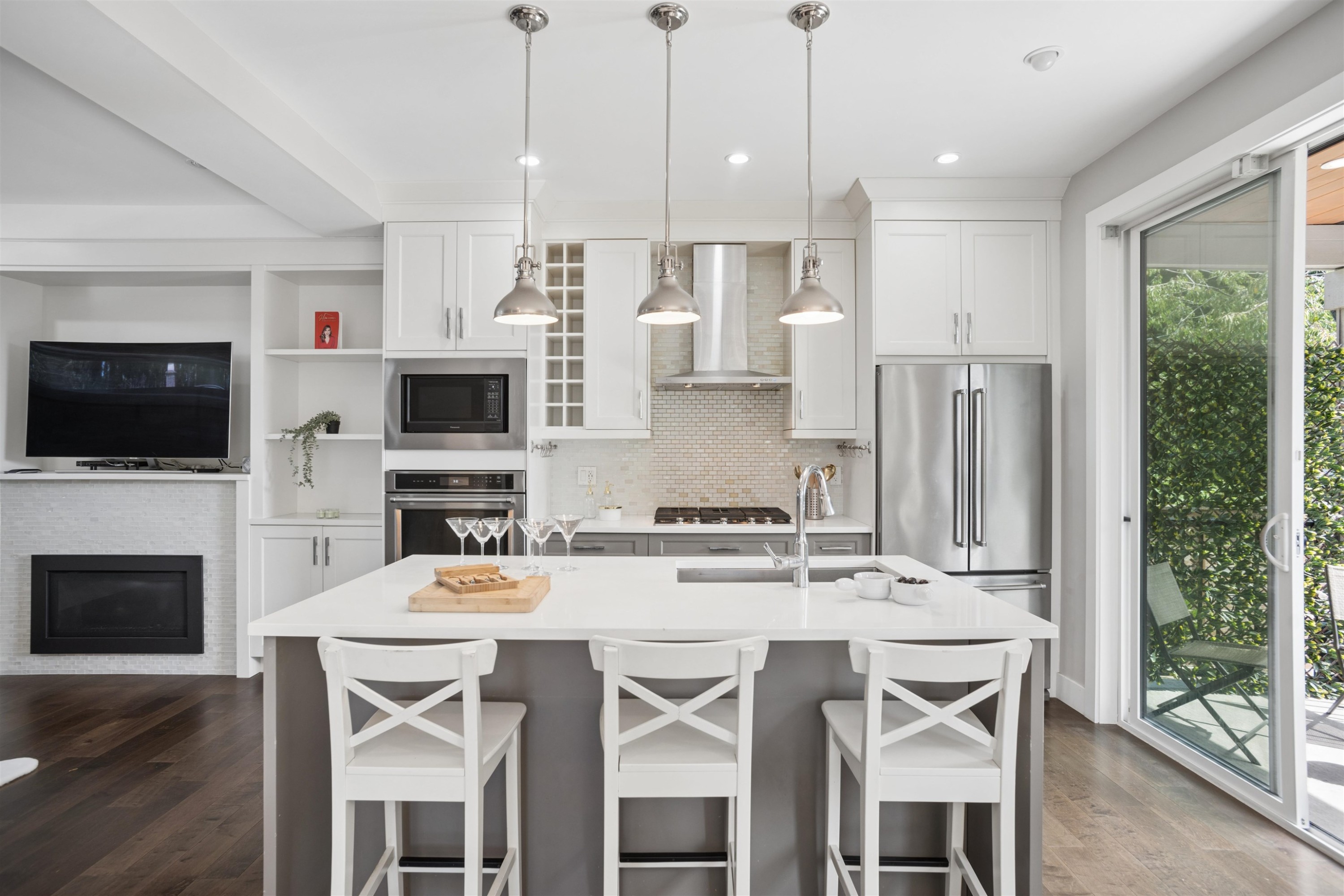 2020 Carson Court, North Vancouver, BC - Indoor