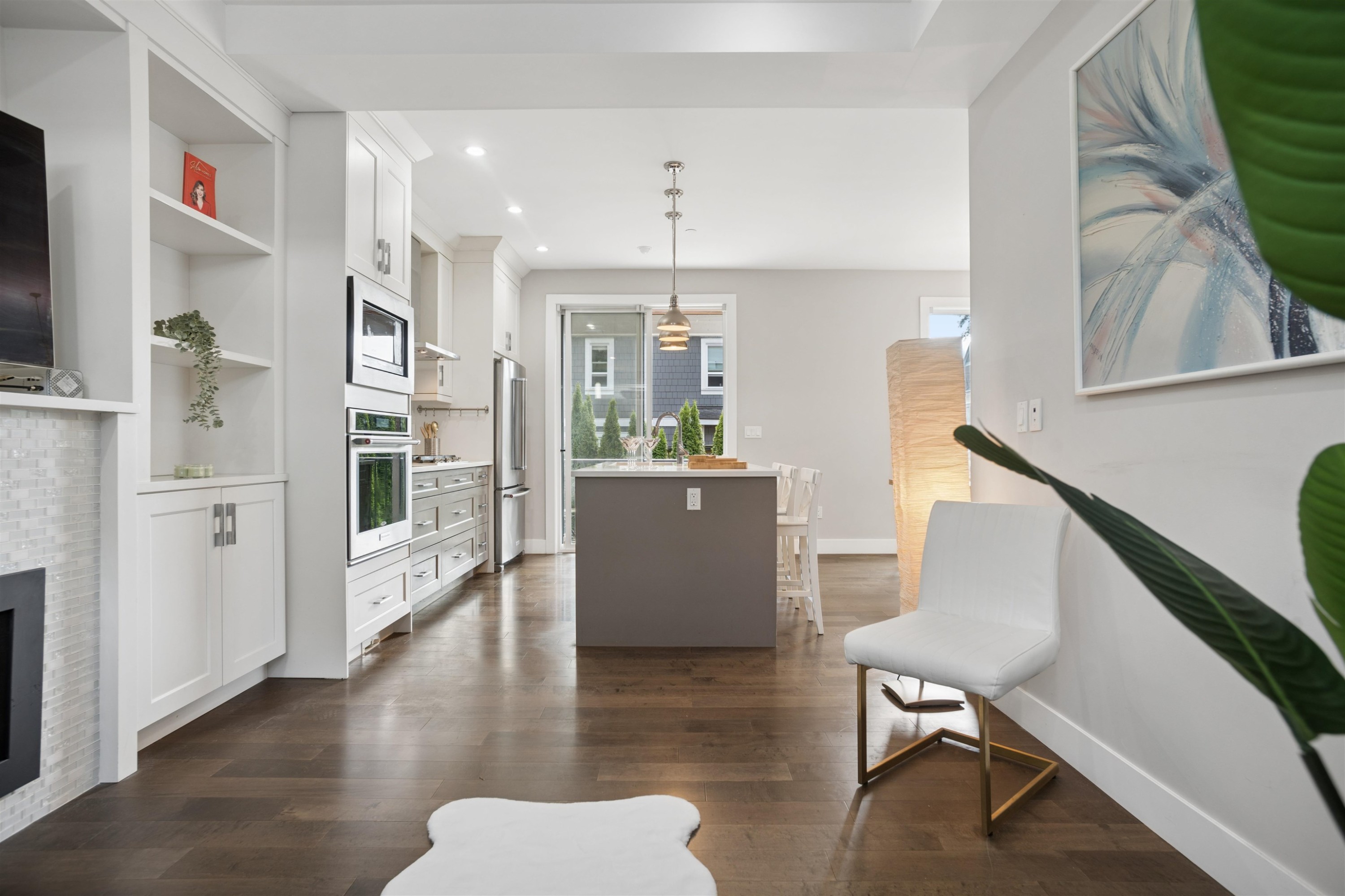 2020 Carson Court, North Vancouver, BC - Indoor With Fireplace