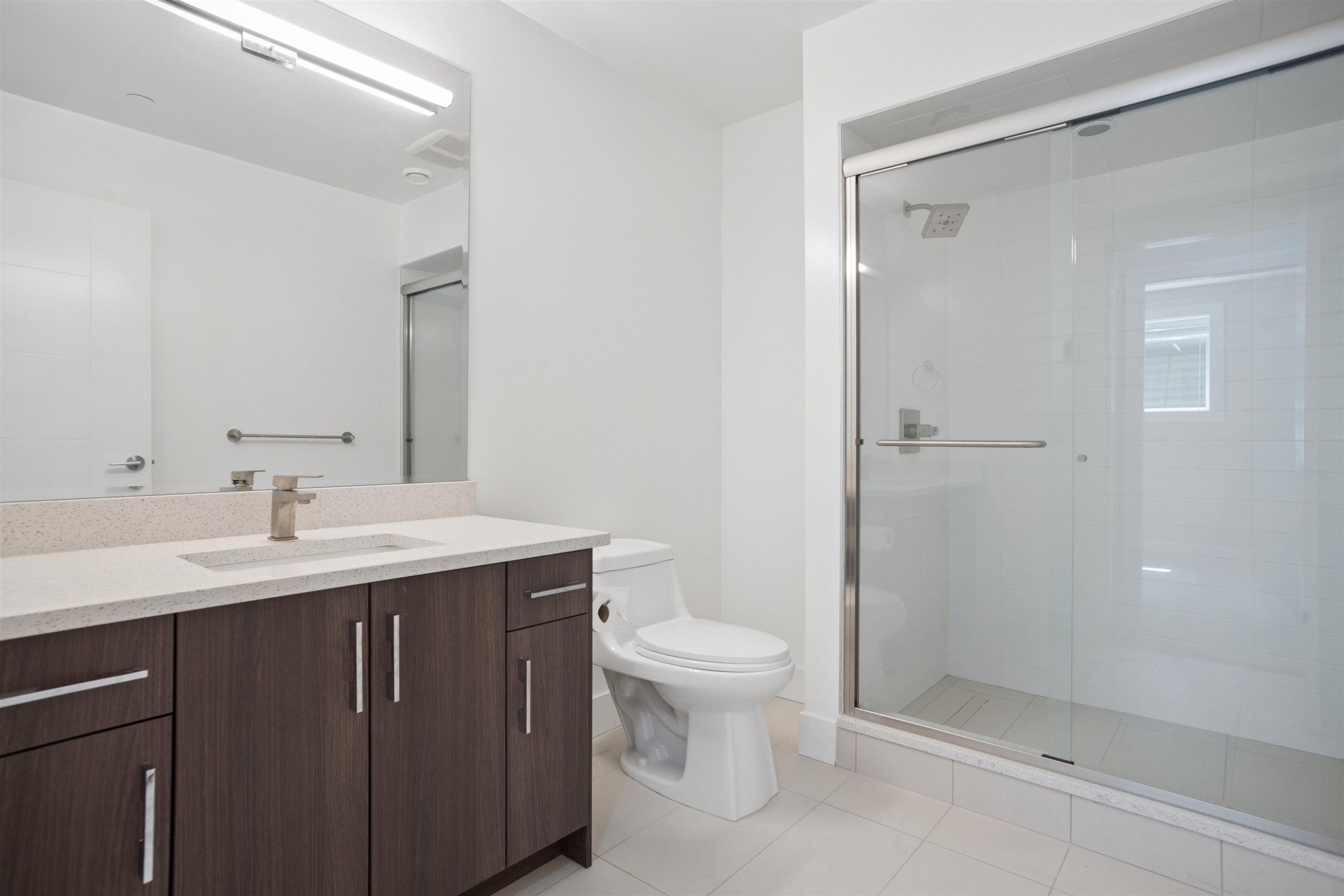 2020 Carson Court, North Vancouver, BC - Indoor Photo Showing Bathroom