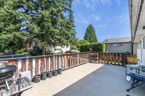 1189 Brisbane Avenue, Coquitlam, BC - Outdoor With Exterior