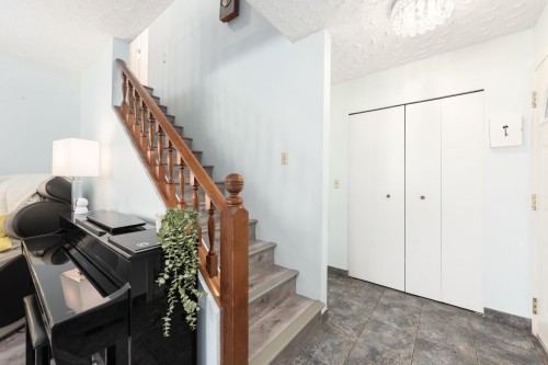 2950 Keets Drive, Coquitlam, BC - Indoor Photo Showing Other Room