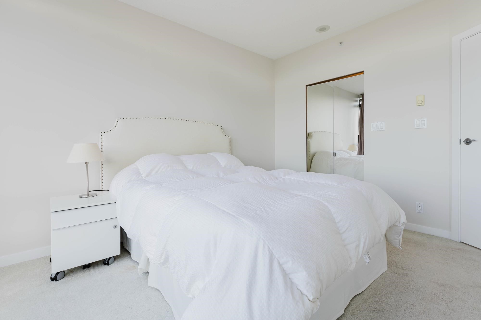2204-110 Brew Street, Port Moody, BC - Indoor Photo Showing Bedroom