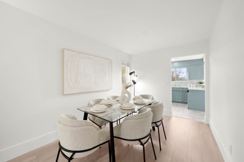 115 Warrick Street, Coquitlam, BC - Indoor Photo Showing Dining Room
